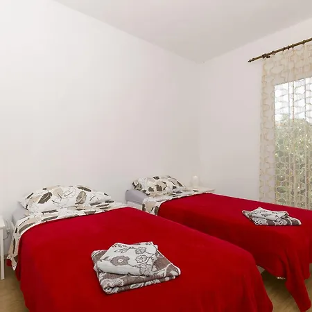 Lägenhet Milan Vrboska